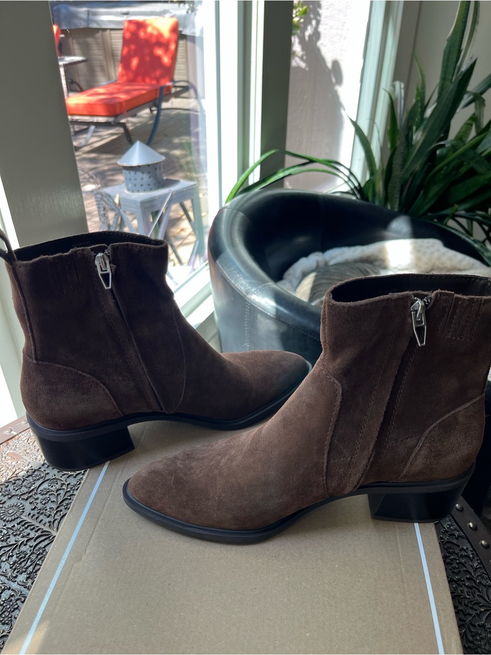 DOLCE VITA BRYSON BOOTIES IN COCOA SUEDE 8 - Picture 11 of 14